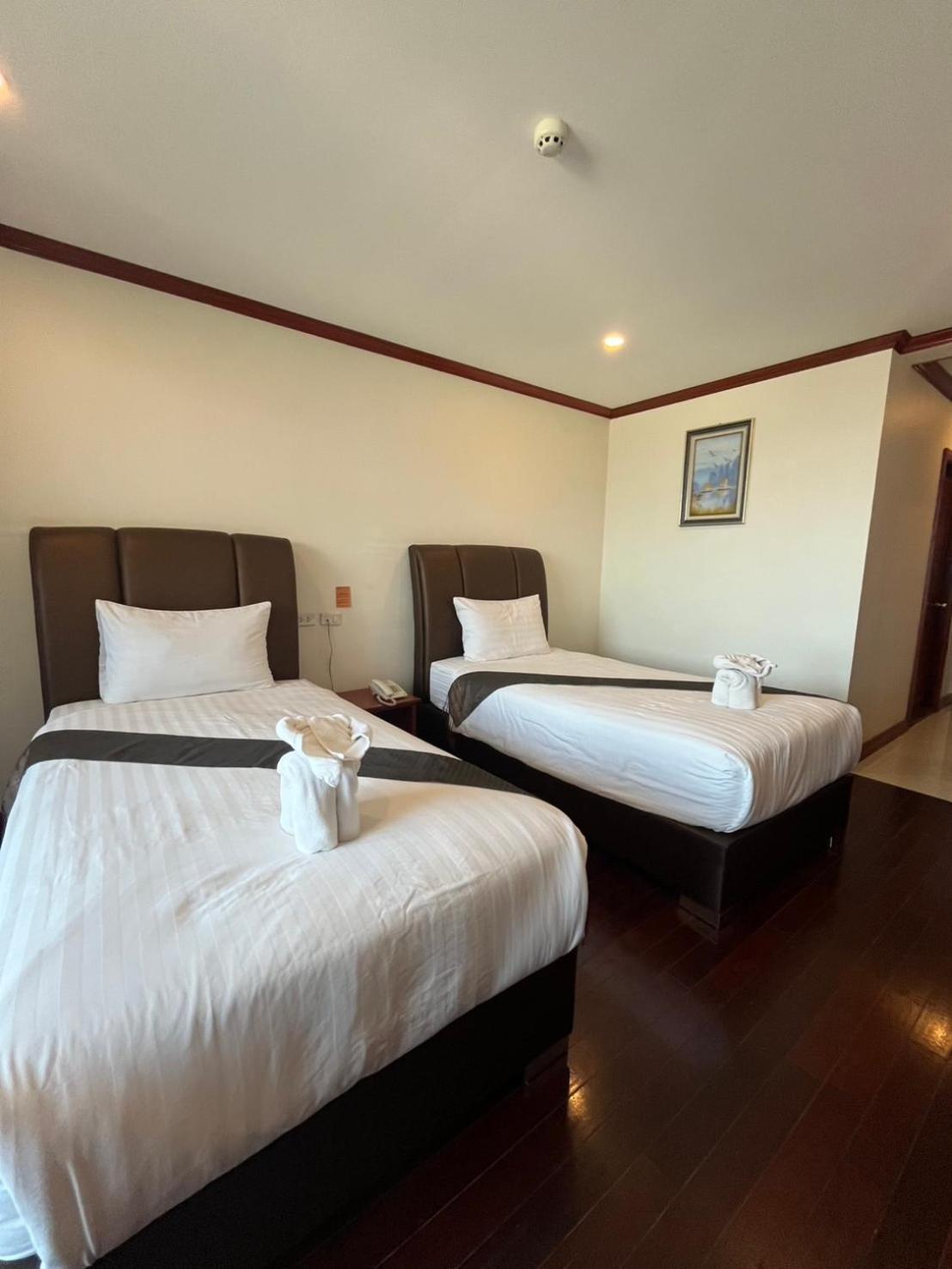 Nakhone Champa Hotel Паксе Екстер'єр фото